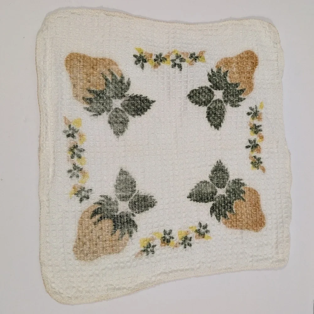 Vintage Waffle Weave Strawberry Dish Rag Yellow Green Floral Kitchen Cloth